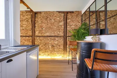 Una cocina o zona de cocina en ººººPY Historical CityCentre WiFi AC SmartTVºººº