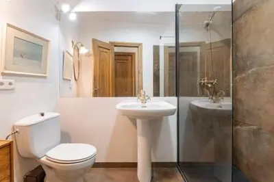 Un baño de Habitación doble con Vistas a la Ciudad