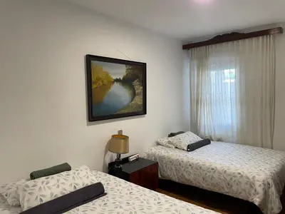 Cama o camas de una habitación en Private Rooms Madrid Atocha