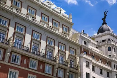 Edificio en el que se encuentra el hotel