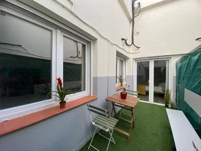 Un patio o zona al aire libre en Parque Olof Palme