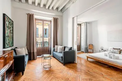 Zona de estar de Fuencarral I - En el corazón de Madrid