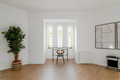 Plano de Modern and Bright - 3 Bedrooms 3 Bathrooms - Goya