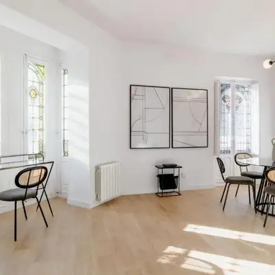 Modern and Bright - 3 Bedrooms 3 Bathrooms - Goya