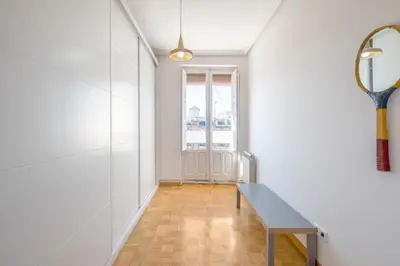 Plano de Spacious apartment-4Bedrooms 2Bathrooms - Goya