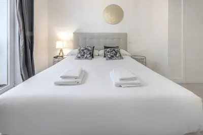 Cama o camas de una habitación en Modern Refurbished - 3Bedrooms 2Bathrooms - Goya