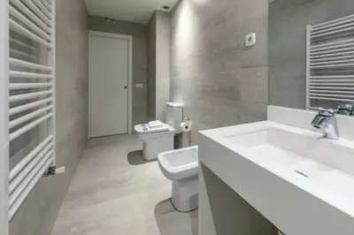 Un baño de Modern Refurbished - 3Bedrooms 2Bathrooms - Goya