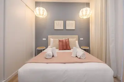Cama o camas de una habitación en Comfort & Street Style - Your Perfe Floor Temporal SBE351D