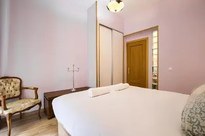 Cama o camas de una habitación en Tirso de Molina I - 3 dormitorios, 2 baños