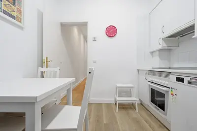 Una cocina o zona de cocina en Hogar Malasaña