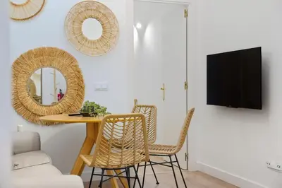 Una televisión o centro de entretenimiento en Hogar Malasaña
