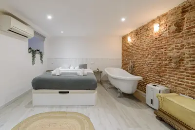 Un baño de GuestReady - Lovely home in the Chueca area