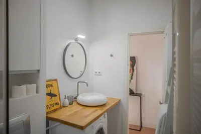 Un baño de For You Rentals Spring Urban Temporal PRI103C