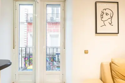 Plano de Exclusivo apartamento en el centro by beBalmy