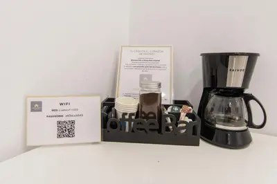 Utensilios para hacer té y café en Alexa Host Centro
