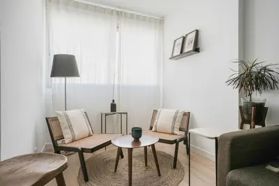 Zona de estar de Cozy stylish -1Bedroom 1Bathroom-Chamberí