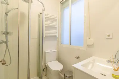 Un baño de TEMPORAL apartment 1 bedroom flat a few metres from the city centre AMA2721