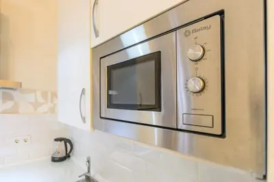 Una cocina o zona de cocina en TEMPORAL apartment 1 bedroom flat a few metres from the city centre AMA2721