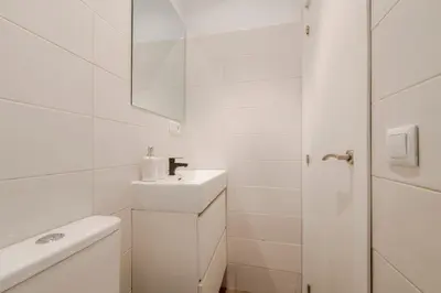 Un baño de Cute & Cozy apartment in Retiro