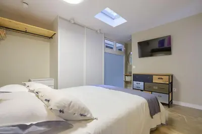 Cama o camas de una habitación en Beautiful central duplex apartment