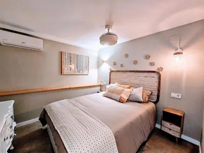 Cama o camas de una habitación en Beautiful central duplex apartment