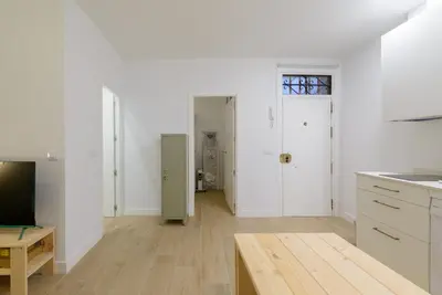 Una televisión o centro de entretenimiento en GuestReady - Lovely home in Lavapiés