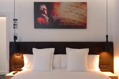 Cama o camas de una habitación en Woohoo Rooms Unique Madrid
