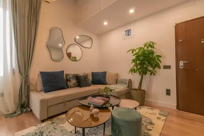 Zona de estar de Cultural and Historical Heart - 7min walk Plaza Mayor and PalacioReal - AC