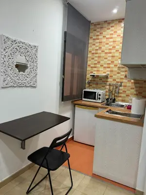 Una cocina o zona de cocina en Hermosilla D