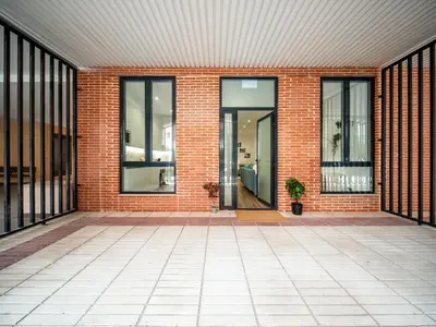 Fachada o entrada de The Glass Cube