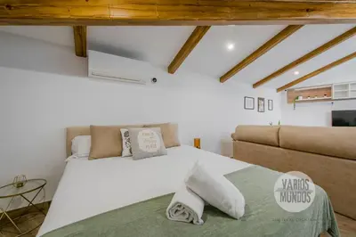 Cama o camas de una habitación en Central Apartments en Plaza Mayor