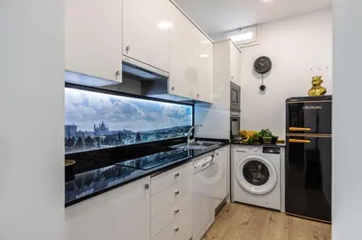 Una cocina o zona de cocina en Waou Canalejas es MIA - Corta Duración