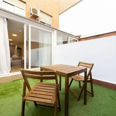 Regency VII - Ferga Suites