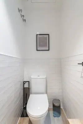 Un baño de Fantastico Apartamento en Azca QB