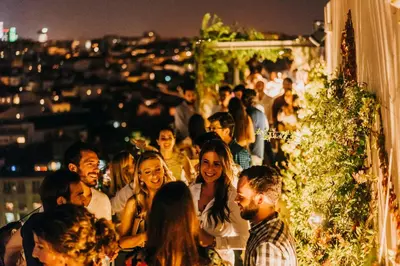 Clientes alojados en Dear Hotel Madrid