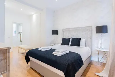 Cama o camas de una habitación en Alcam Madrid Moncloa