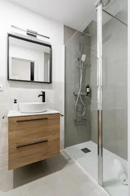 Un baño de La Latina Life - 2 dormitorios con Balcón
