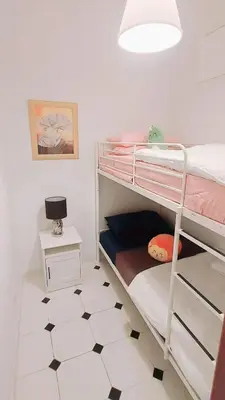 Cama o camas de una habitación en Habitación privada en apartamento compartido
