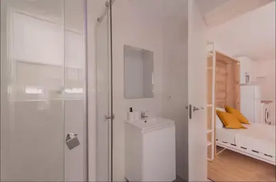 Un baño de wood 4