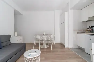 Una cocina o zona de cocina en Central cozy - 1Bedroom 1Bathroom -Sol
