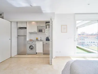 Una cocina o zona de cocina en My City Home - Apartamento con terraza y piscina comunitaria en Legazpi