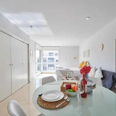 My City Home - Apartamento con terraza y piscina comunitaria en Legazpi
