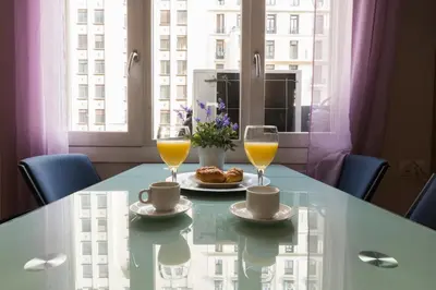 Comida en o cerca de este apartamento