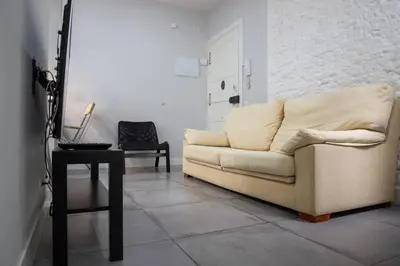 Zona de estar de AH- Retiro - Estilo urbano junto al parque más emblemático
