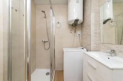Un baño de Luxury V - Ferga Suites