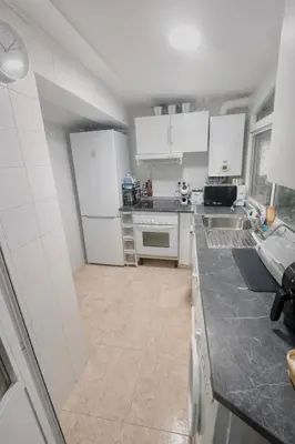 Una cocina o zona de cocina en Apartment in Madrid Río, céntrico