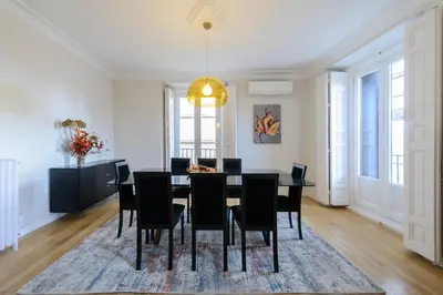 Zona de estar de Apartamento con vistas impresionantes 170m2 muy amplio y lujoso- 1 Min Plaza Mayor