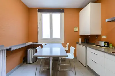 Una cocina o zona de cocina en Apartamento con vistas impresionantes 170m2 muy amplio y lujoso- 1 Min Plaza Mayor