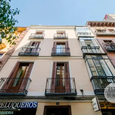 Leon Urban Suites