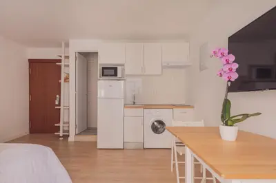 Una cocina o zona de cocina en Wood 3